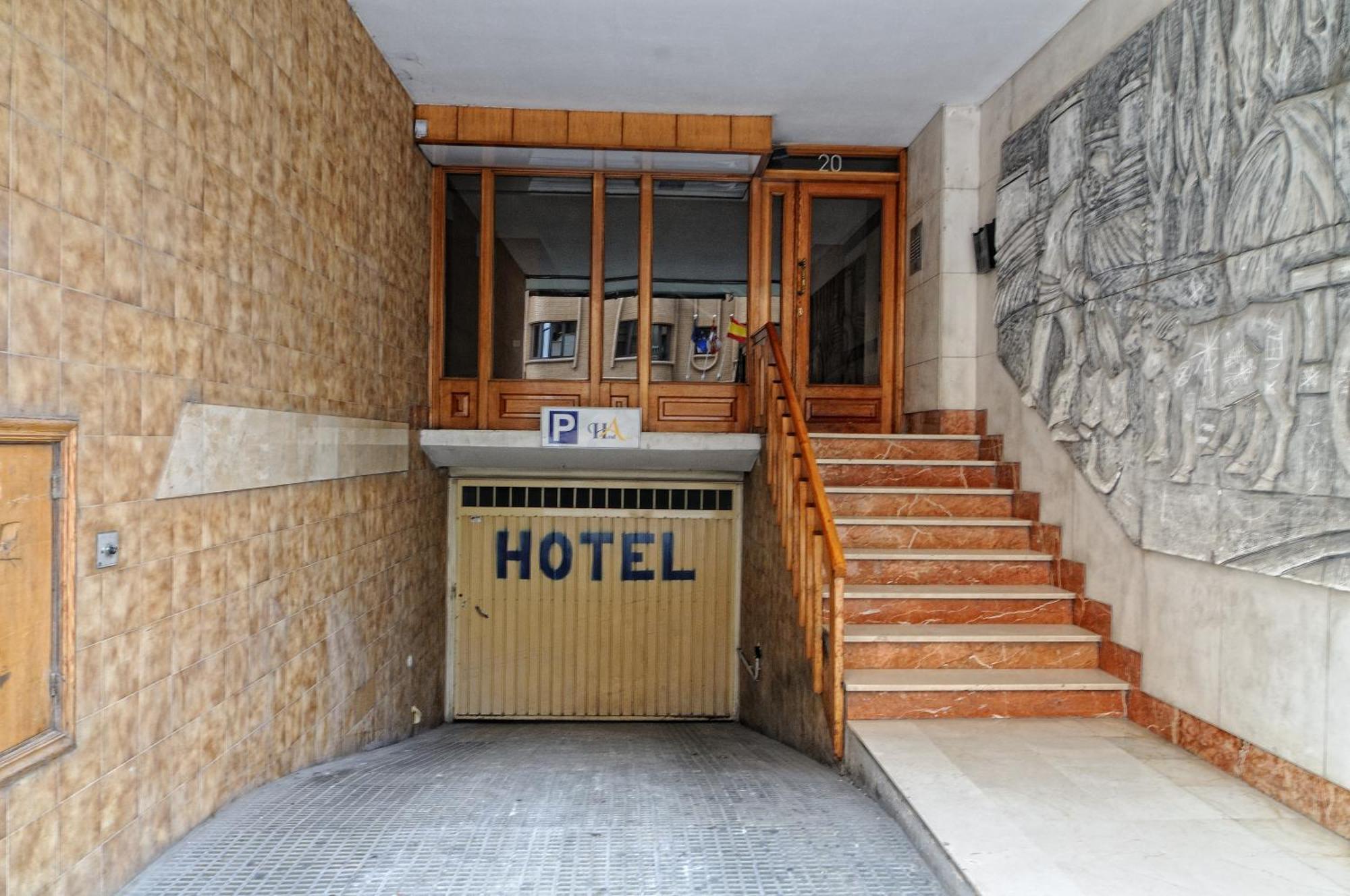 Hotel Alisi Aranda de Duero Exterior photo